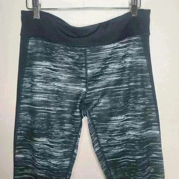 Under armour women's fitted compression leggings geometric print size large - Picture 4 of 8